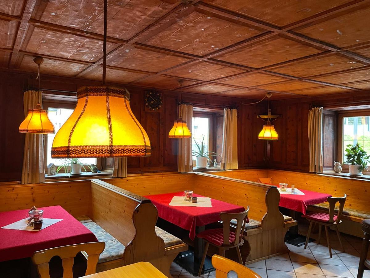 Goldener Adler Bed & Breakfast Scharnitz Bagian luar foto