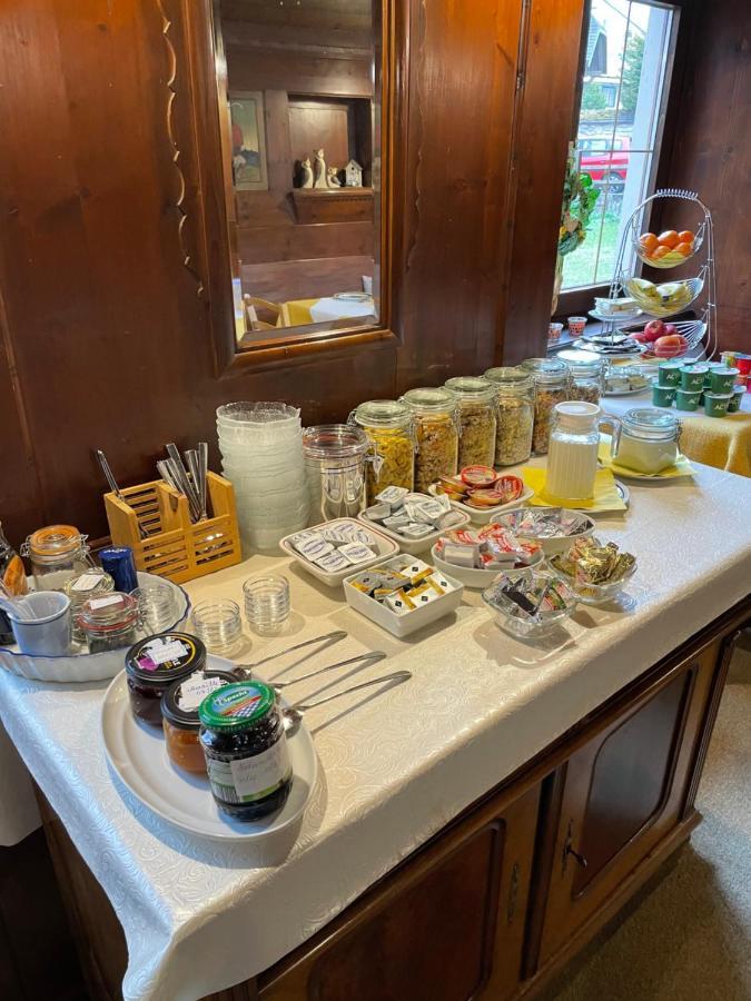 Goldener Adler Bed & Breakfast Scharnitz Bagian luar foto