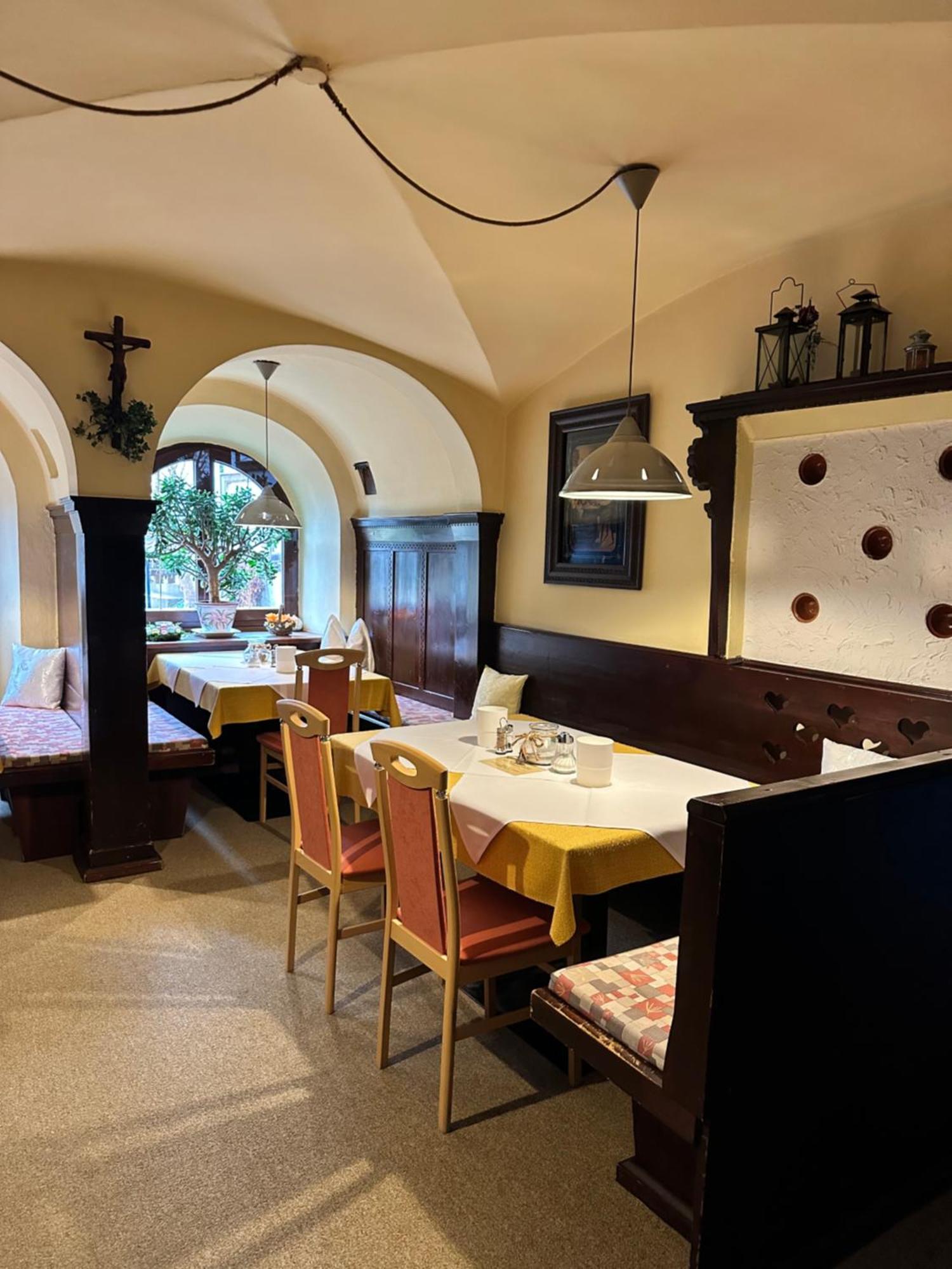 Goldener Adler Bed & Breakfast Scharnitz Bagian luar foto