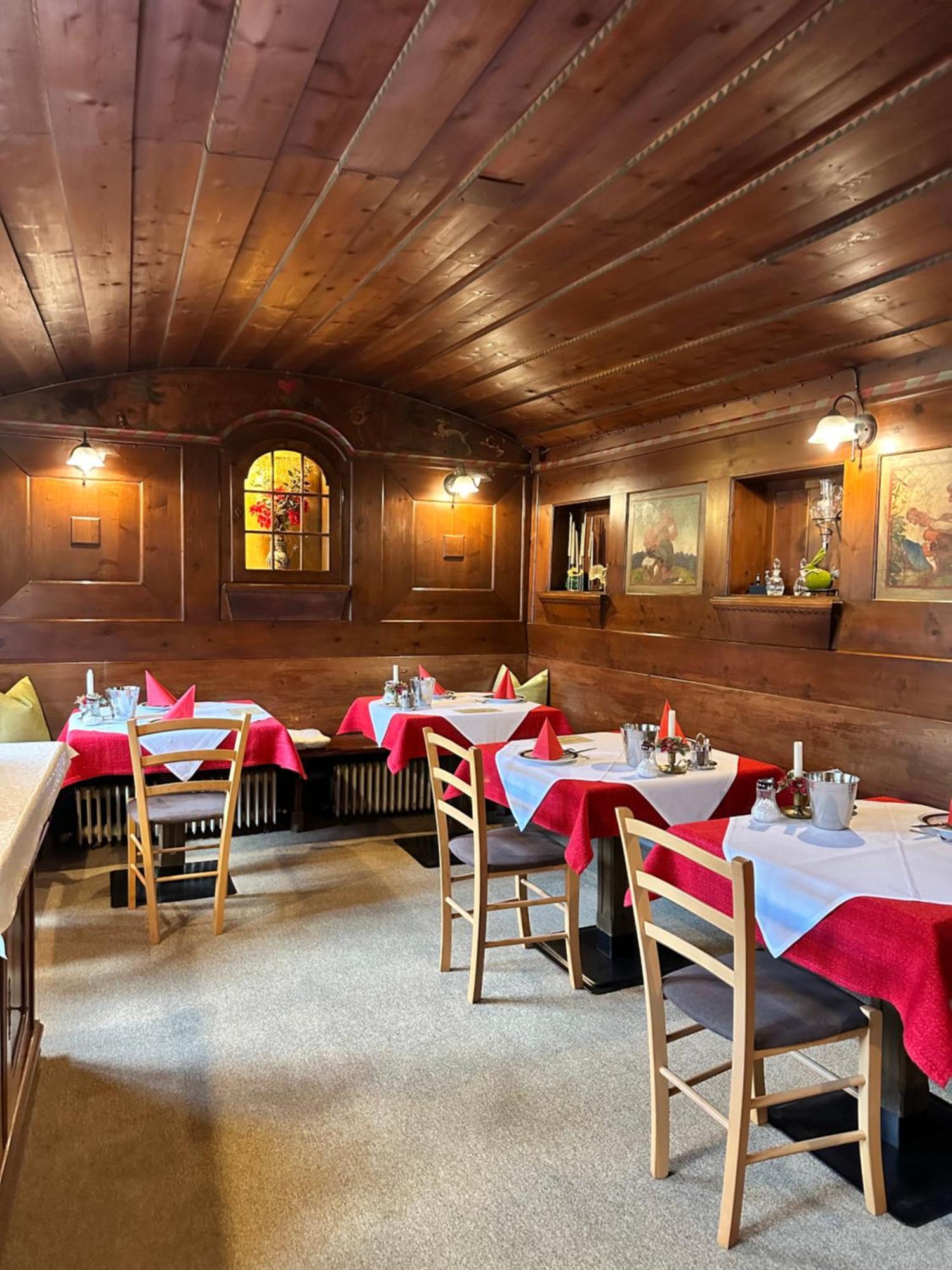 Goldener Adler Bed & Breakfast Scharnitz Bagian luar foto